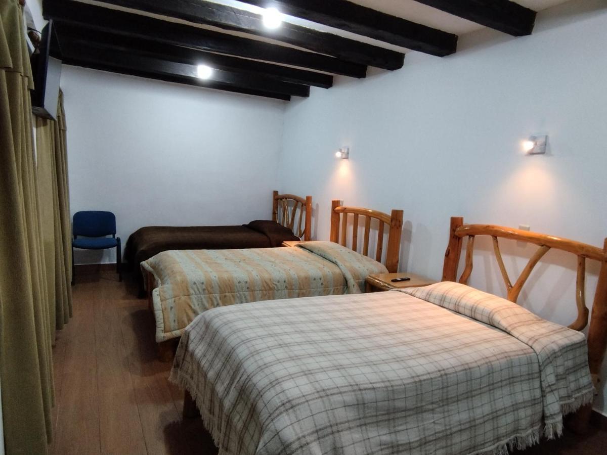 Hotel Achik Wasi Saraguro エクステリア 写真