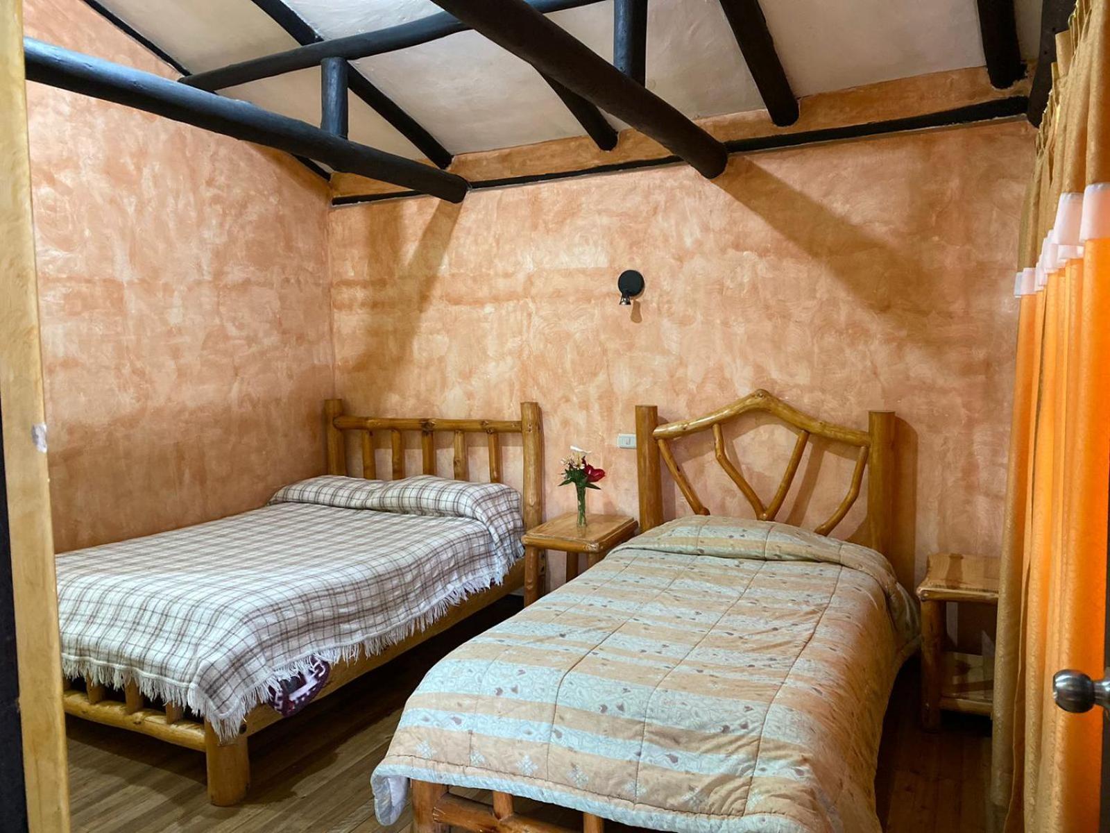 Hotel Achik Wasi Saraguro エクステリア 写真
